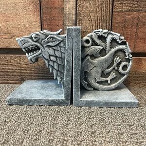 HBO Game of Thrones Bookends 2 Set Gray Stone Stark Targaryen READ DESCRIPTION